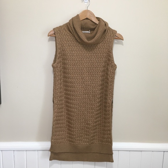 Bailey 44 sleeveless sweater Small - Picture 4 of 7